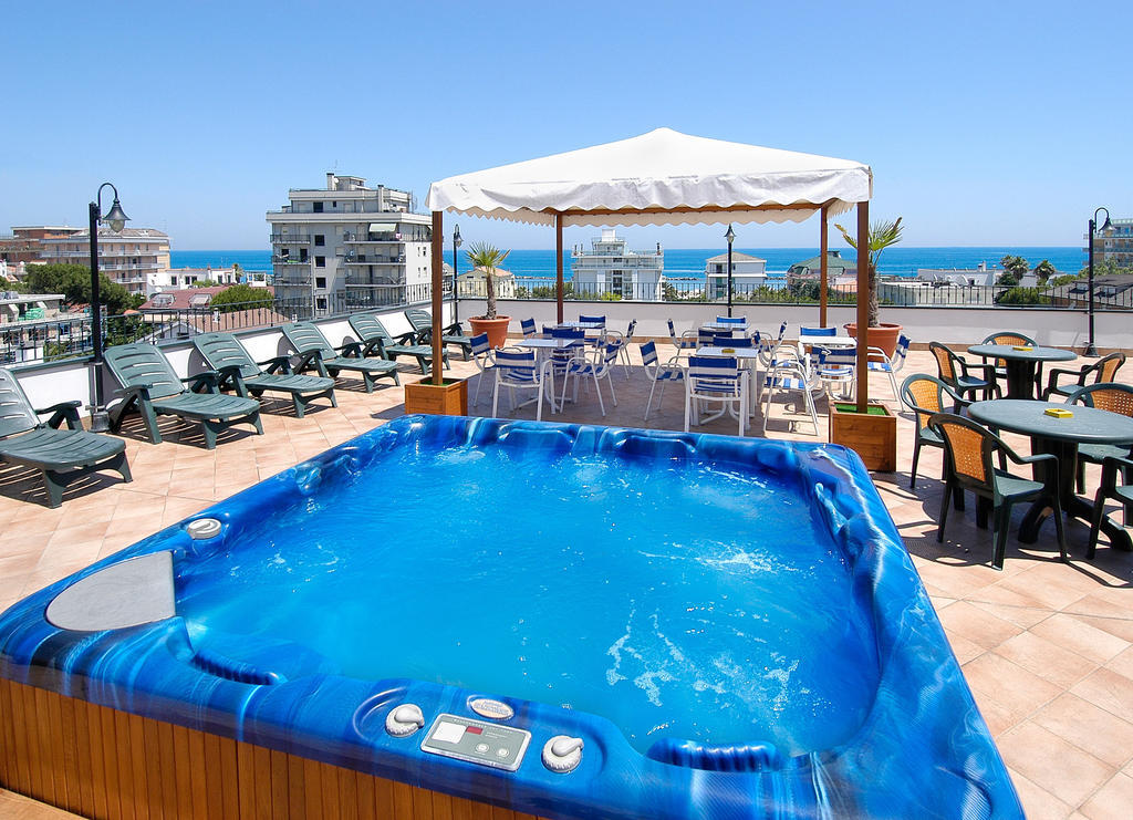 Hotel Domingo 3*
